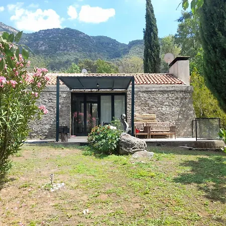 Kızılbel Evleri Villa *